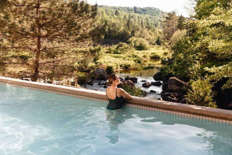 saint-sauveur-relaxation-session-in-a-nordic-thermal-spa