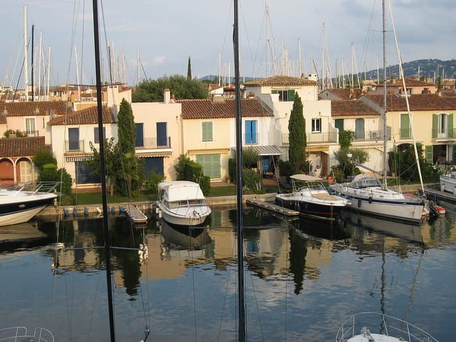 saint-tropez-and-port-grimaud-full-day-tour-2