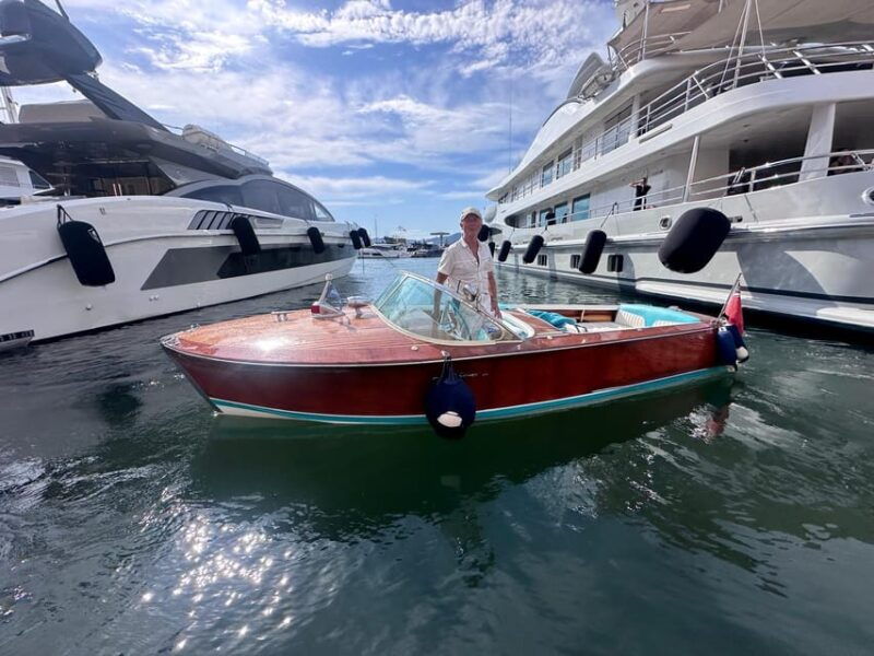 saint-tropez-private-classic-riva-boat-tour