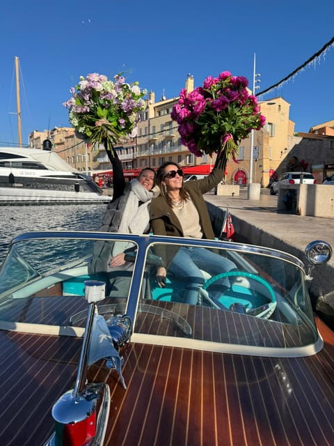 saint-tropez-private-classic-riva-boat-tour