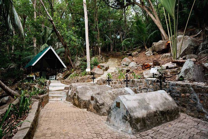 Sainte Anne Marine Park and Moyenne Island - What’s Included in the Tour & Why It Matters