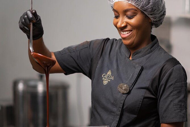 saintlucia-chocolate-making-marigotbay-views-souvenir-shopping