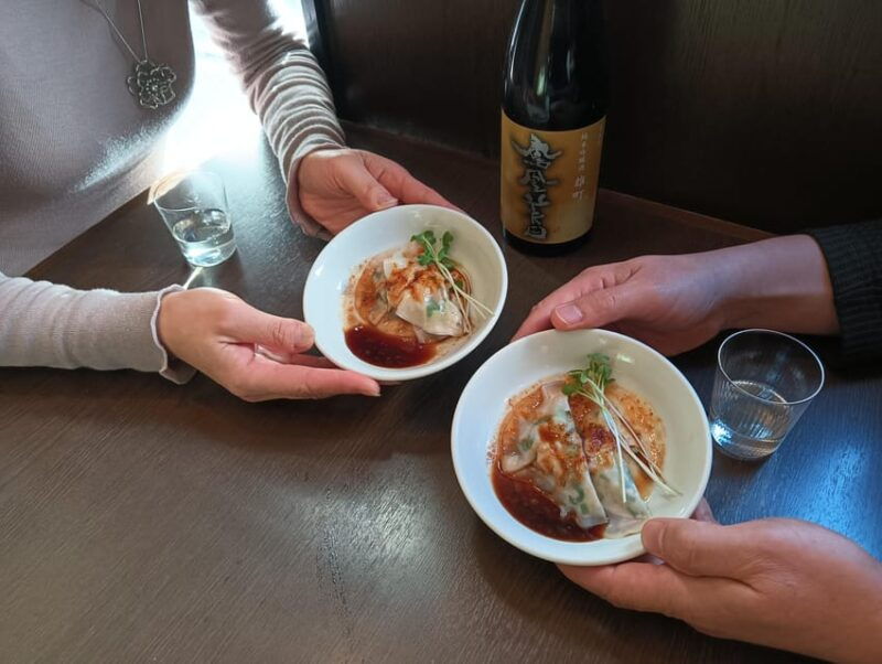 sake-tasting-with-sommelier-and-vegan-chinese-lunch-in-tokyo