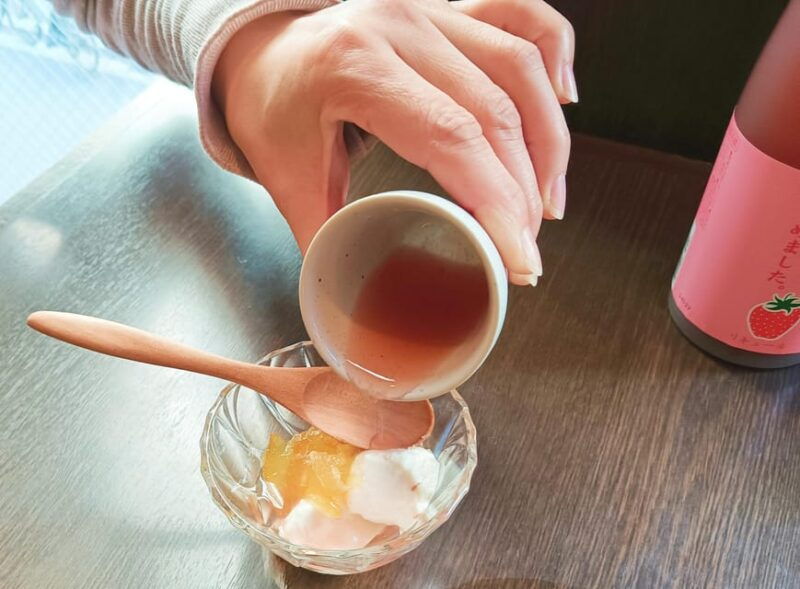 sake-tasting-with-sommelier-and-vegan-chinese-lunch-in-tokyo