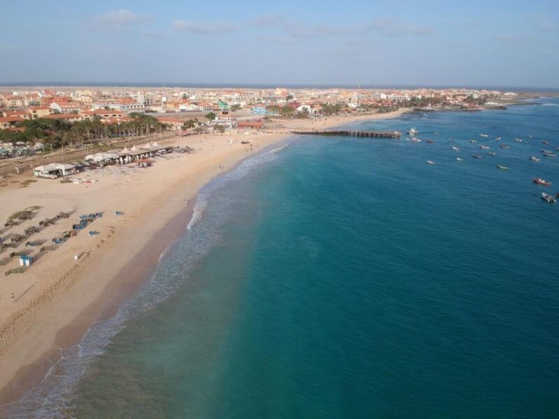 Sal island: Santa Maria city tour, street art and tapas - Who Should Consider This Tour?