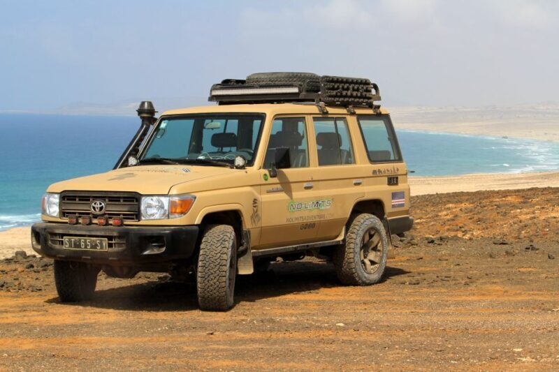Sal Rei: Boa Vista North 4x4 Jeep Expedition 4h - The Authentic Experience and Unique Sights