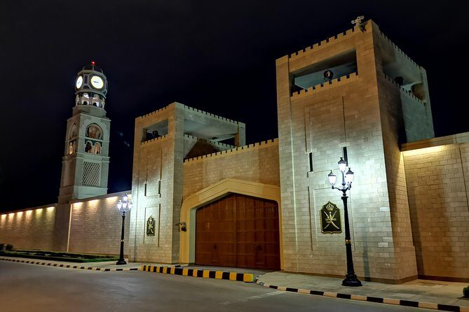 Salalah by Night Tour - Charming Evening in the Garden City - Who Should Consider This Tour?