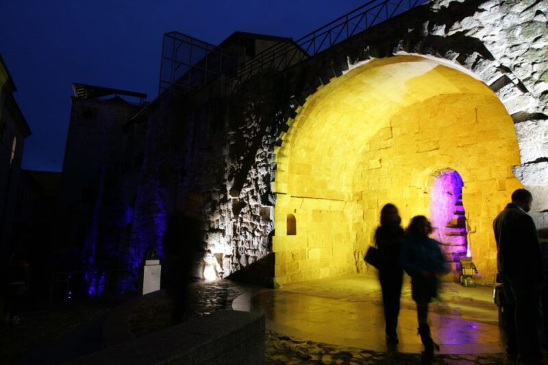 salamanca-local-legends-evening-walking-tour-in-spanish