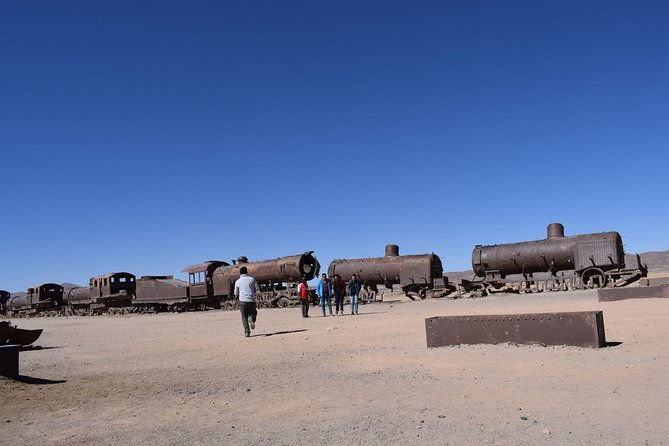 salar-de-uyuni-3-days-2nights-english-guide