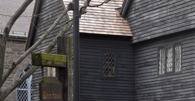 salem-ghosts-of-salem-walking-tour