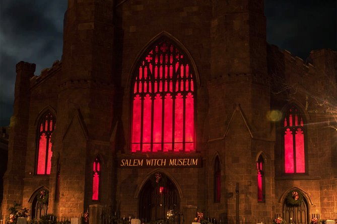 salem-ghosts-witches-warlocks-hauntings