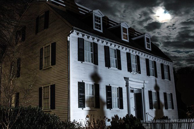 salem-ghosts-witches-warlocks-hauntings