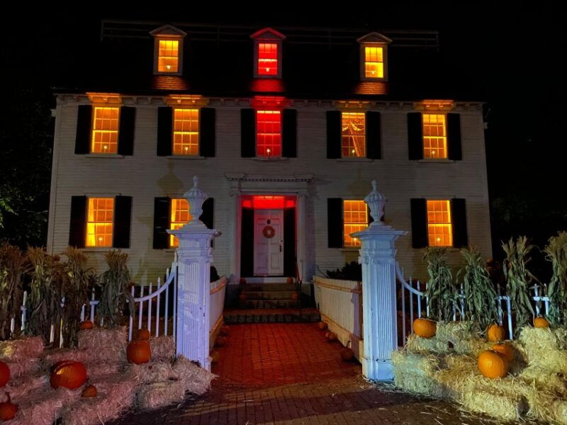 salem-ma-history-and-hauntings-guided-walking-tour