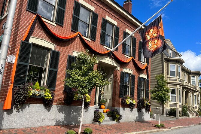 salem-private-half-day-tour-from-boston-for-groups-1-4