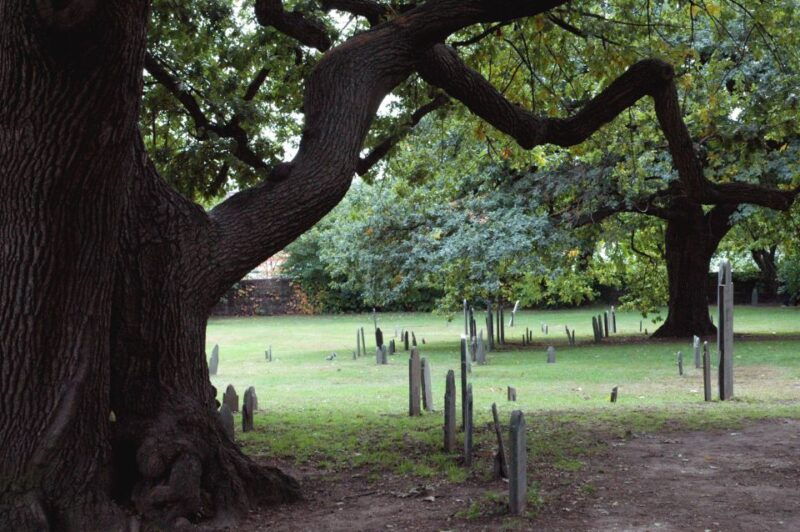 salem-requiem-for-salem-walking-ghost-tour
