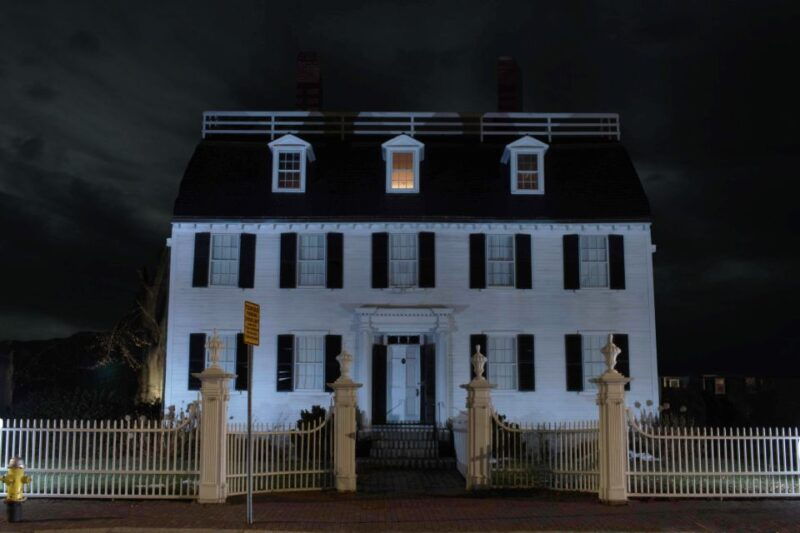 salem-secrets-of-salem-hidden-history-walking-tour