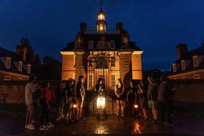 Salem: Ultimate Dead of Night Walking Ghost Tour - The Stories and Atmosphere