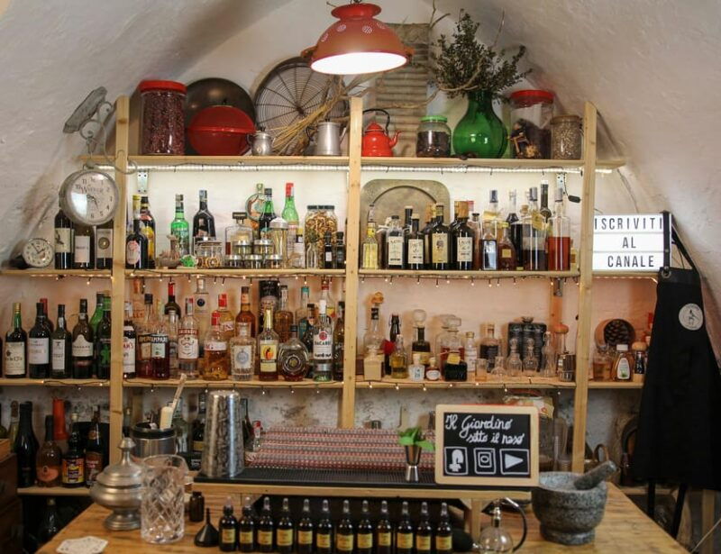 salento-wild-herbs-to-drink-from-plant-to-glass