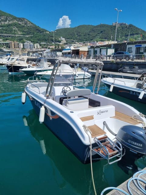 salerno-boat-rental-for-amalfi-coast-license-free