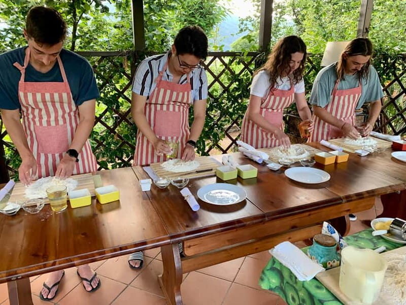 Salerno: Relax day in the green: Cooking Class, Pool, Dinner - Who Should Consider This Tour?