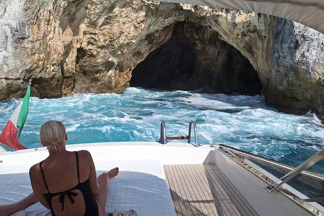 salerno-to-amalfi-and-positano-private-boat-excursion-2