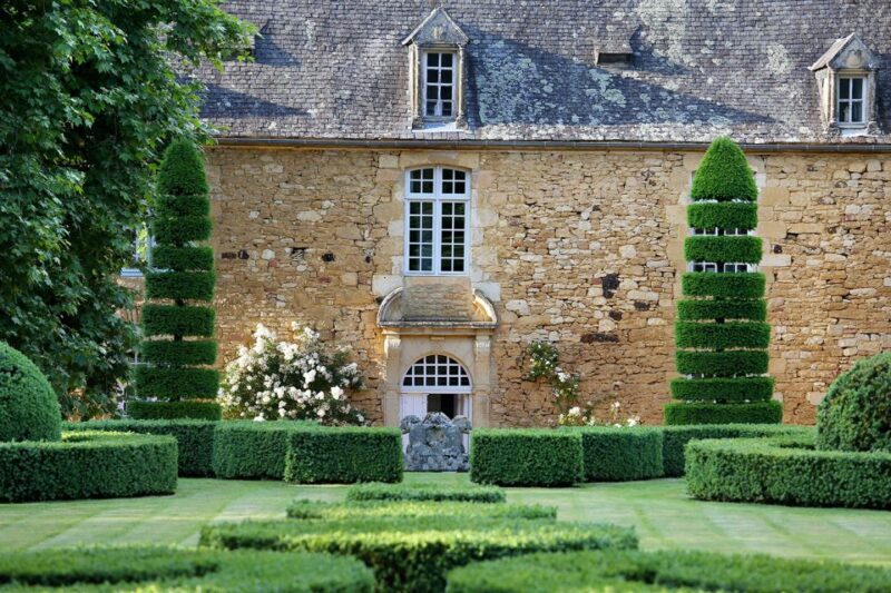 Salignac-Eyvigues: Gardens of Eyrignac Manor Entry Ticket - The Sum Up  