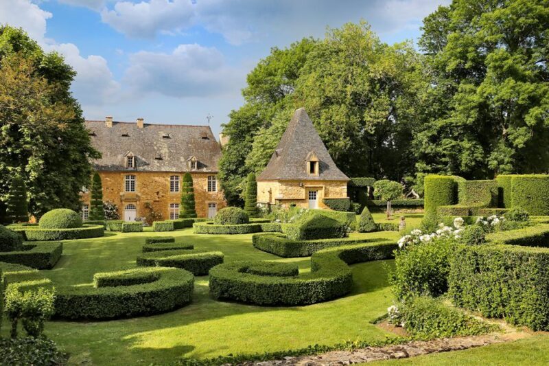 Salignac-Eyvigues: Gardens of Eyrignac Manor Entry Ticket - Frequently Asked Questions  