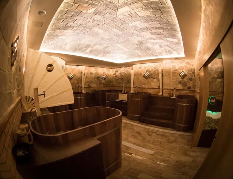 Salou: Beer Spa Experience with Tastings and Snacks - Key Points