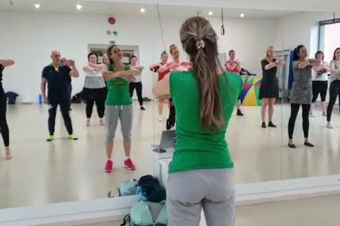 salsa-bachata-dance-lessons-los-cristianos-have-fun-and-learn