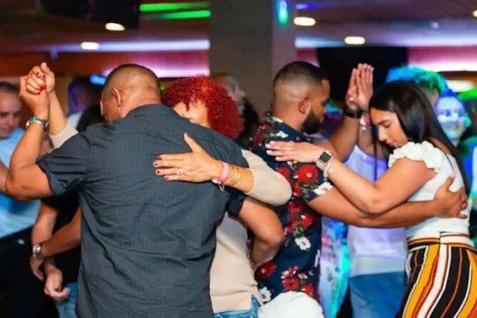 salsa-dance-class-and-nightlife-tour-in-san-juan