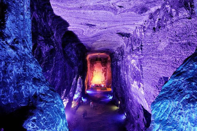 salt-cathedral-zipaquira-premium-private-transfer-service