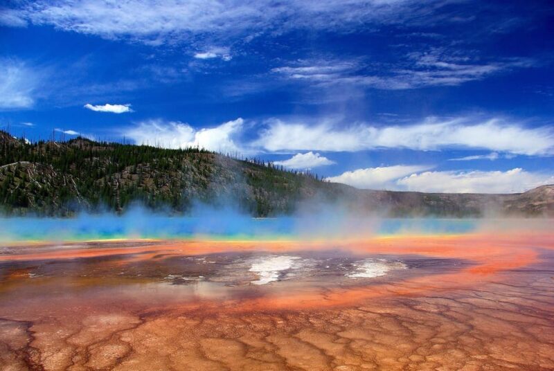 Salt Lake City: Yellowstone 4-day Tour with Airport Pickup - Who Should Consider This Tour?