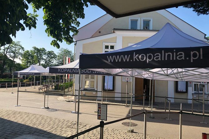 salt-mine-tour-in-wieliczka-with-pickup-options-2