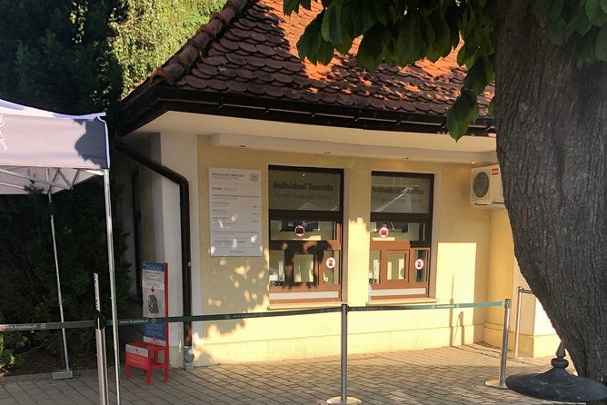 salt-mine-tour-in-wieliczka-with-pickup-options-2