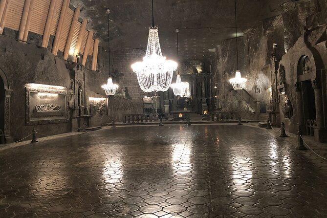 salt-mine-wieliczka-guided-tour-from-krakow-with-hotel-pick-up