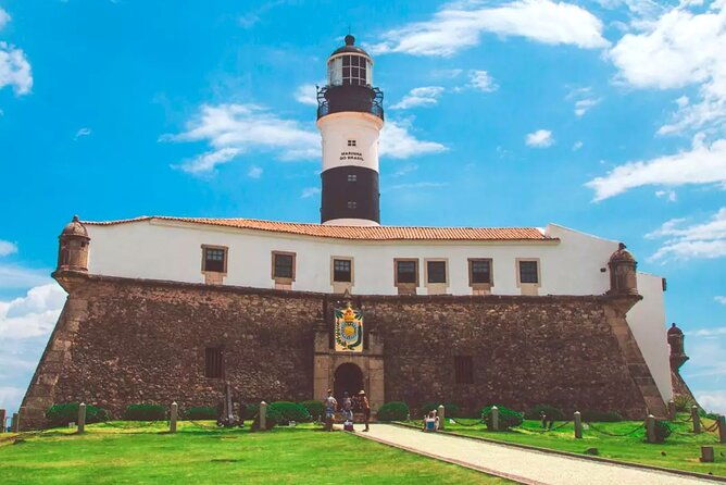salvador-sights-self-guided-tour-vitoria-and-barra