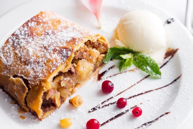 salzburg-austrian-food-tasting-with-old-town-private-tour