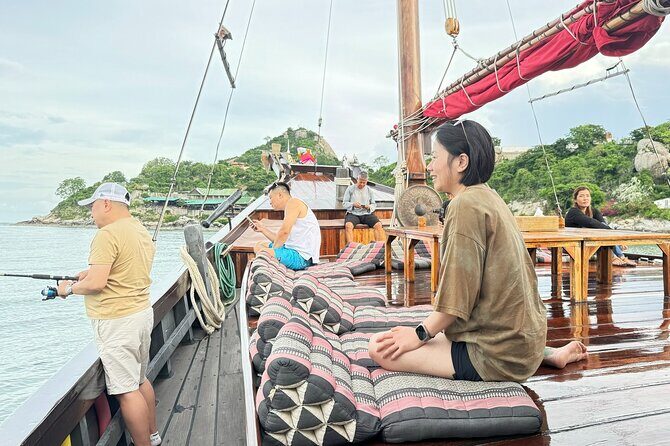 Sam Roi Yot and Dolphin Bay Tour by Pirate Boat from Hua Hin - Who Should Consider This Tour?