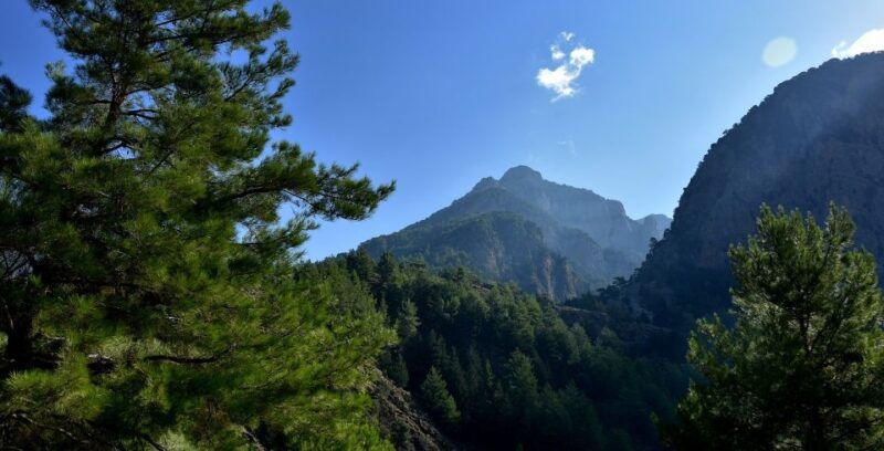 samaria-gorge-hike-day-excursion-from-chania