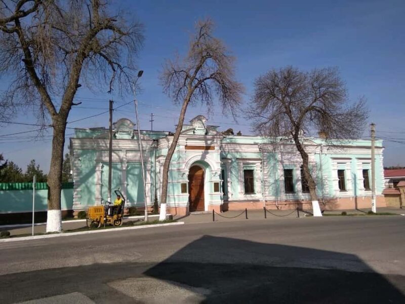 Samarkand: Afrosiab Museum, Ulugbek Observatory & More - Art and Craft: Silk Carpets at the Factory