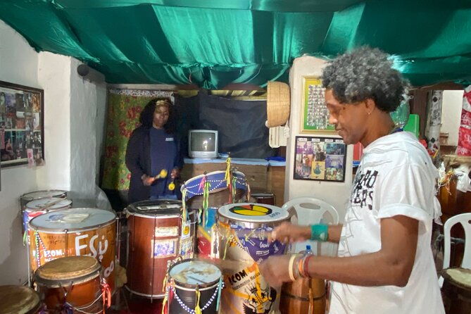samba-reggae-percussion-class-in-salvador