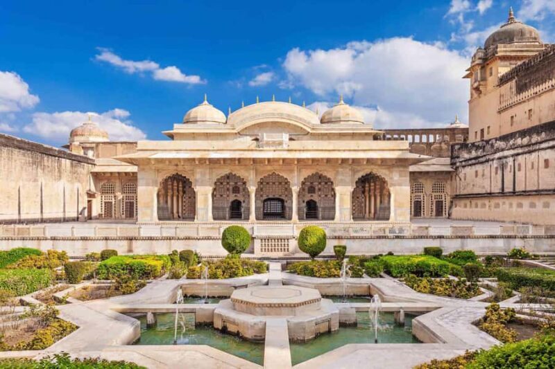 Same Day Jaipur Tour with Lunch & Tickets by car from Delhi - An In-Depth Look at the Itinerary
