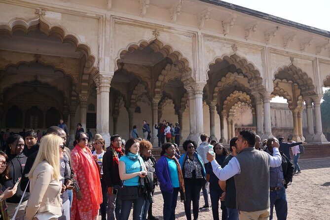 Same Day Taj Mahal & Agra City tour by Car With 5*Lunch from Delh - FAQ