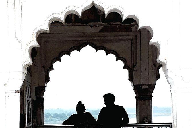 Same Day Taj Mahal And Agra Fort Tour By Super Fast Train From Delhi - The Experience: A Well-Structured Day of Sightseeing