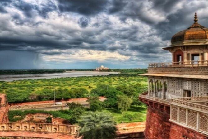 Same Day Taj Mahal and Agra Fort Tour from Delhi By Car - What Could Be Better?