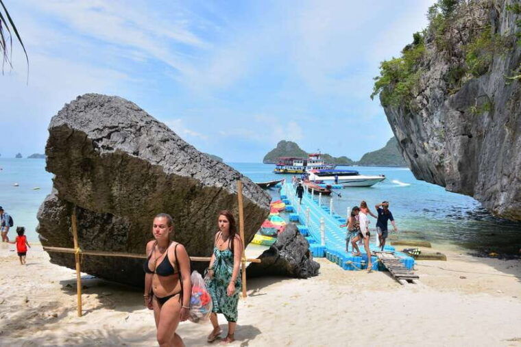 samui-angthong-marine-park-boat-tour-w-transfer-and-meals