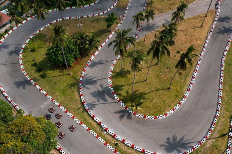 samui-double-seater-karting-share-the-driving-experience