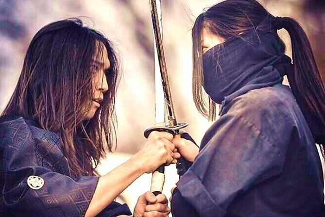 samurai-sword-experience-under-the-guidance-of-top-performers