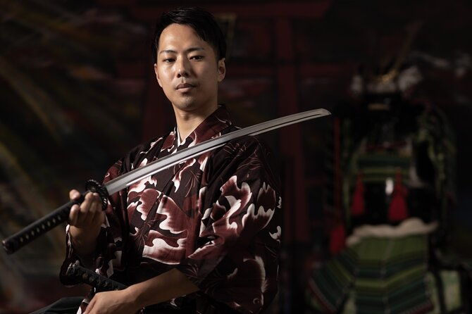 samurai-training-with-modern-day-musashi-in-kyoto