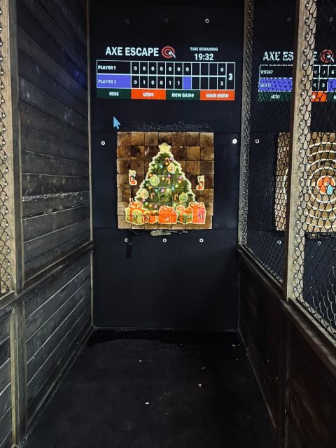 San Antonio: Axe Throwing - The Experience in Practice: From Booking to Firing